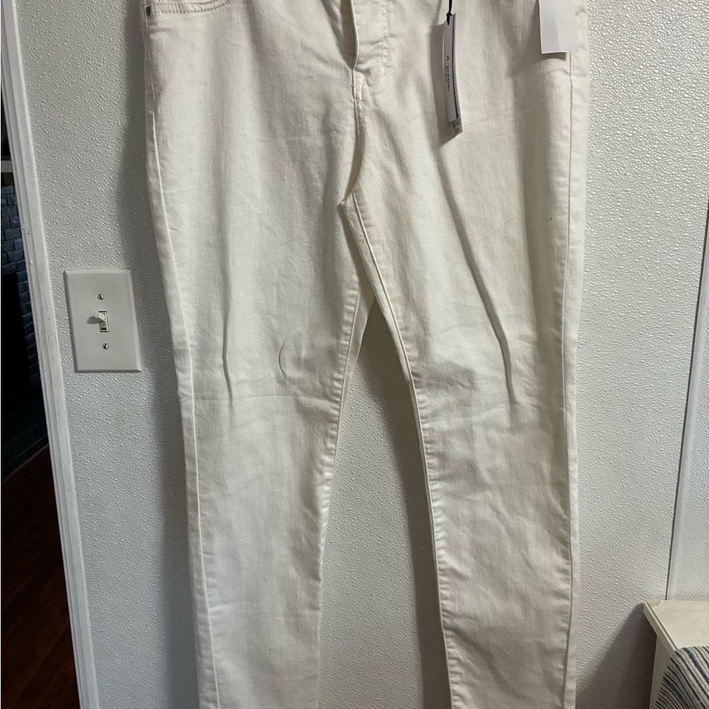 d. jeans Women's Off-White Skinny High Waisted Jeans NWT 12